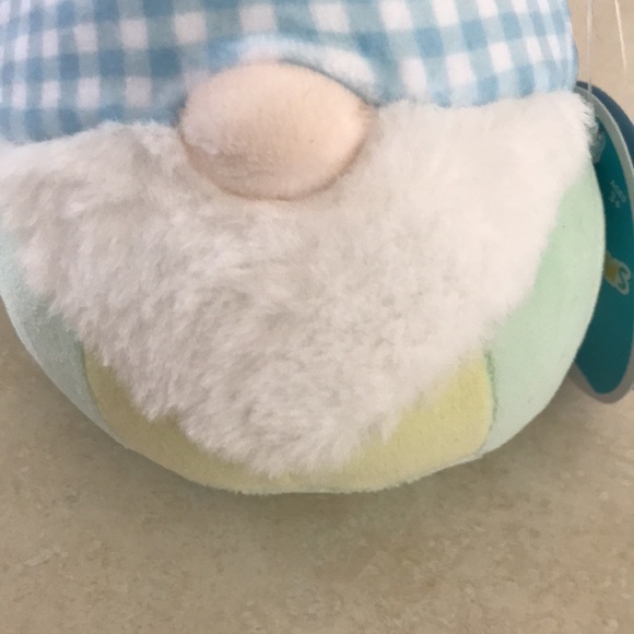 Maddox the Easter gnome squishmallow - Picture 2 of 6